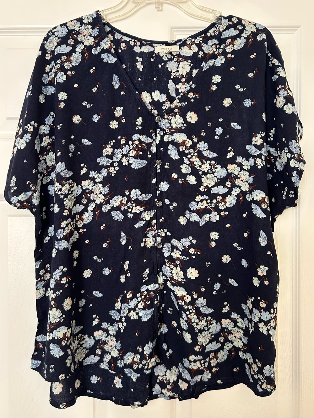 Maurices Navy Floral Button-Front Blouse Size  XL